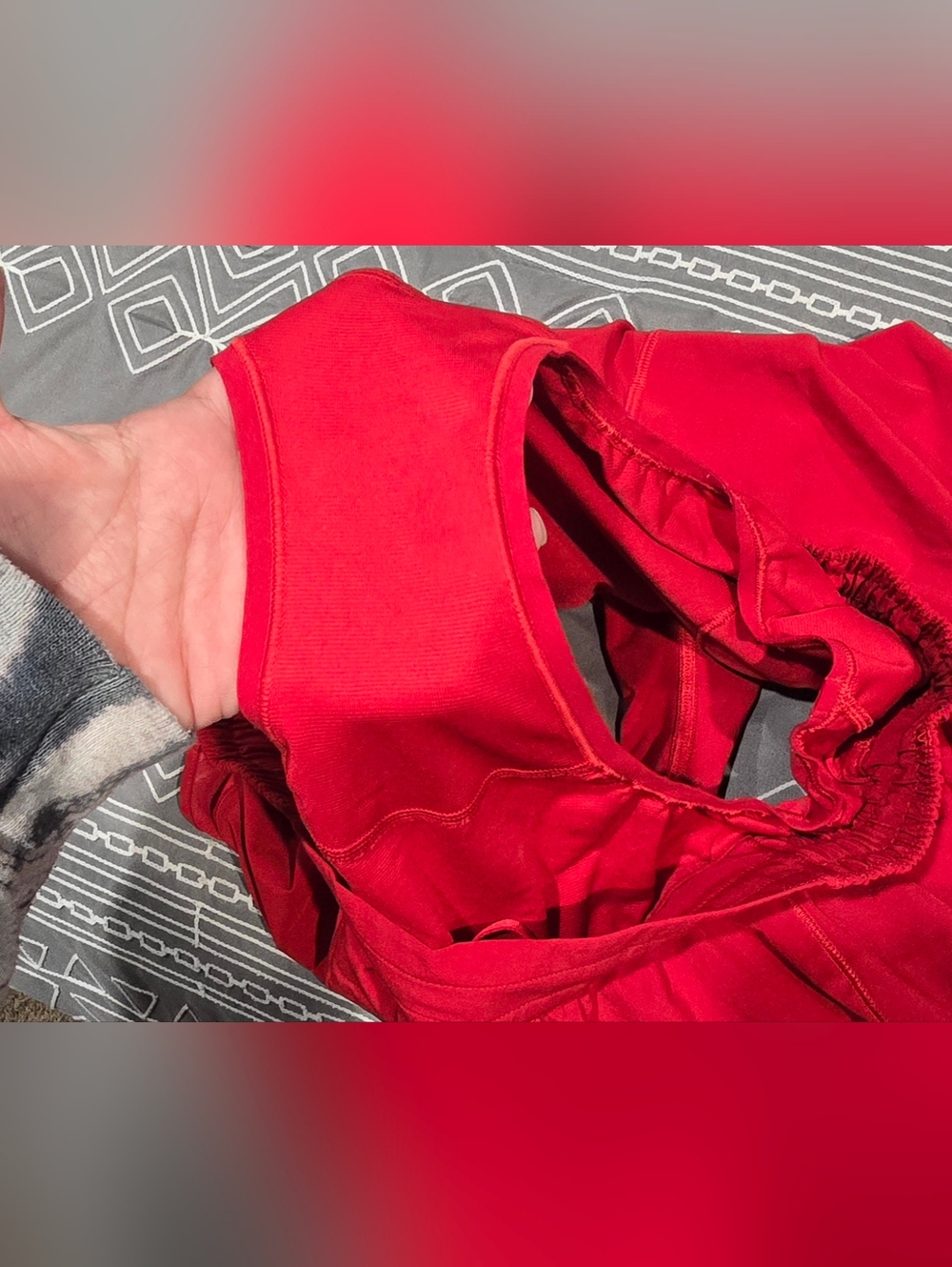 Lululemon Hotty Hot Low Rise Lined Shorts Size 12 - Picture 5 of 6